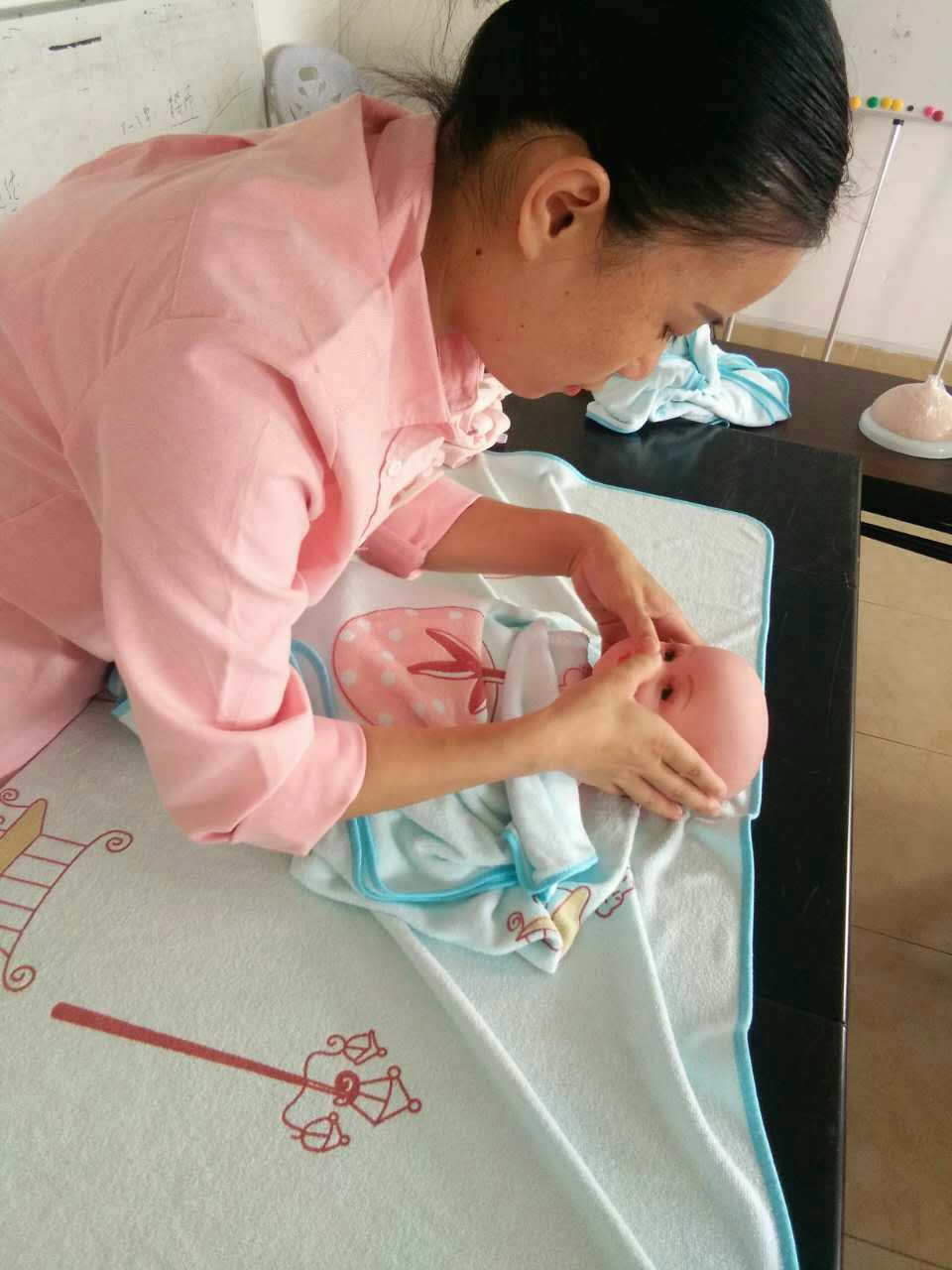 重大利好!孔雀河住家家政員免費培訓開(kāi)班了!