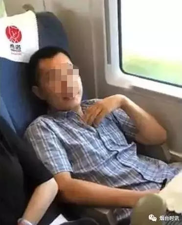 最新資訊:高鐵“座霸”真實(shí)身份曝光,素質(zhì)與學(xué)歷無(wú)關(guān)