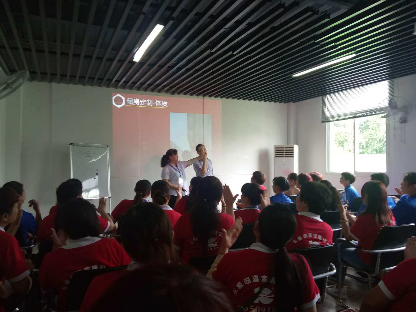 抓培訓強內功,孔雀河保姆月嫂藥膳師培訓火熱進(jìn)行中